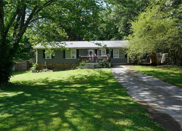 Property at 377 Black Oak Ct, Lawrenceville, GA 30046, 3 beds, 2 baths