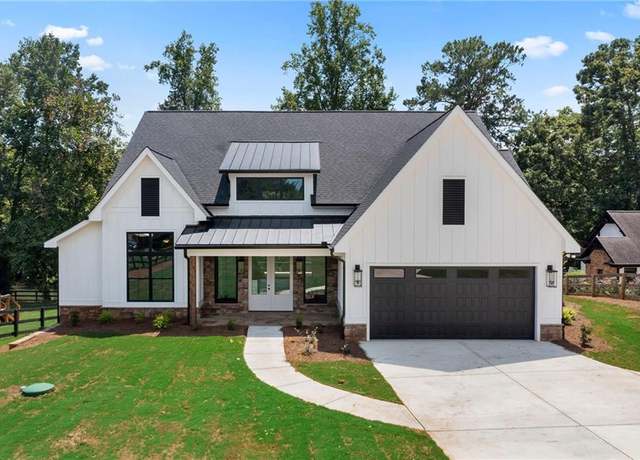 Property at 27 Linda Rd SW, Cartersville, GA 30120, 4 beds, 3 baths