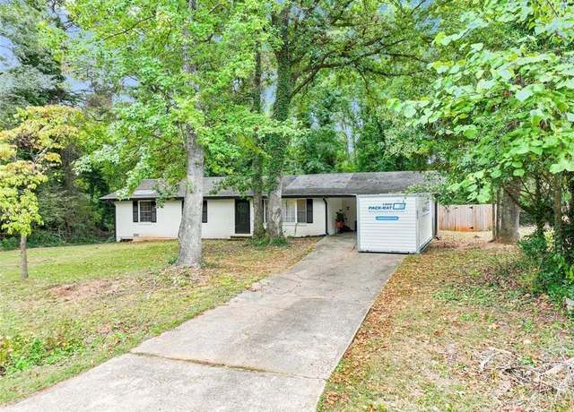 Property at 5626 Noblett Rd SW, Stone Mountain, GA 30087, 3 beds, 2 baths