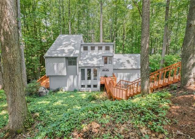 Property at 1279 Colony Pl, Marietta, GA 30068, 4 beds, 3.5 baths