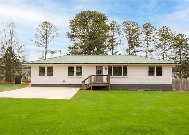 Property at 118 Wheelan School Rd, Dallas, GA 30157, 4 beds, 2.5 baths