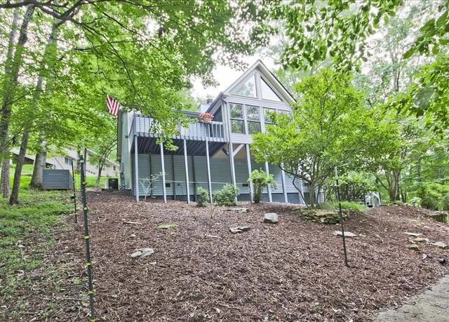 Property at 784 Fairway Dr, Jasper, GA 30143, 3 beds, 2 baths