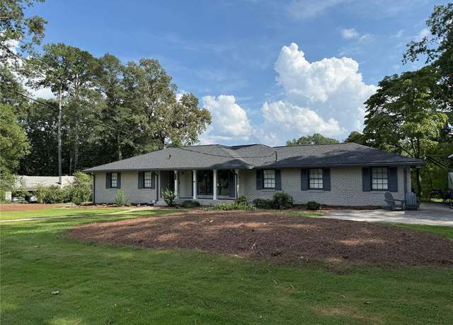 Property at 2710 Beverly Hills Dr NE, Marietta, GA 30068, 5 beds, 4 baths