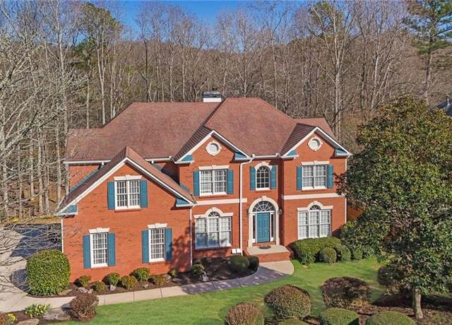 Property at 775 River Cliff Ct, Suwanee, GA 30024, 5 beds, 4 baths