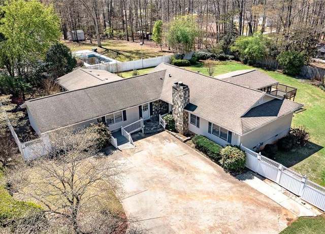 Property at 115 Heritage Cir, Mcdonough, GA 30253, 4 beds, 3 baths