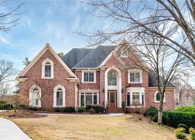 Property at 2760 Sugarloaf Club Dr, Duluth, GA 30097, 6 beds, 7.5 baths