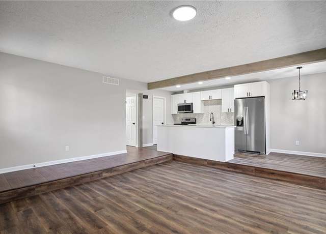 Property at 3193 Nectarine Cir, Decatur, GA 30034, 2 beds, 2 baths