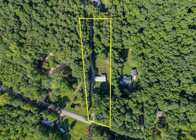 Property at 4501 Bennett Rd, Buford, GA 30519, 4 beds, 2 baths