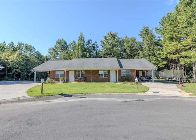 Property at 15 Oakcrest Trl NE, Rome, GA 30165