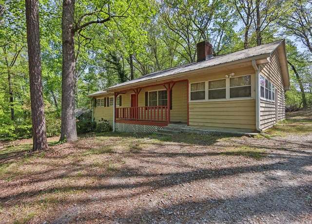 Property at 4850 Forest Blvd, Gainesville, GA 30506, 3 beds, 2 baths