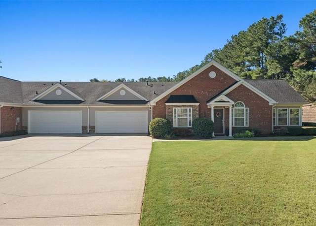 Property at 204 Somerton Pl, Cumming, GA 30040, 2 beds, 2 baths