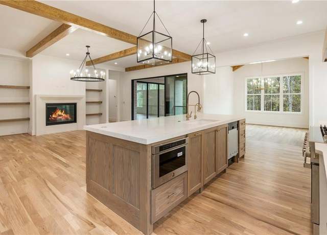 Property at 6214 Talmadge Way NW, Acworth, GA 30101, 6 beds, 6.5 baths