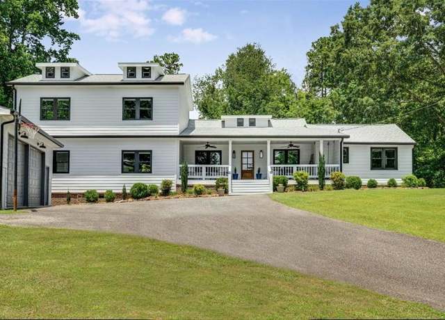 Property at 16080 Freemanville Rd, Alpharetta, GA 30004, 5 beds, 4 baths