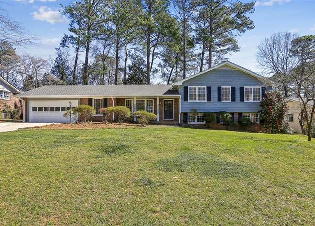 Property at 860 Valleymeade Dr SE, Marietta, GA 30067, 3 beds, 2 baths