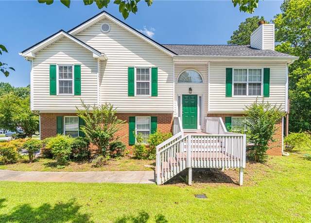 Property at 2325 Sailor Ln, Suwanee, GA 30024, 4 beds, 3 baths