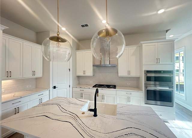 Property at 4028 Blandford St #195, Peachtree Corners, GA 30092, 3 beds, 2.5 baths