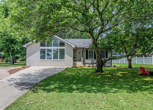 Property at 4 Coach Trl SE, Rome, GA 30161, 4 beds, 2.5 baths