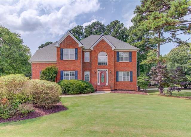Property at 3082 Biltmore Woods Dr, Buford, GA 30519, 4 beds, 2.5 baths