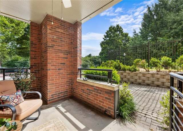 Property at 273 12th St NE #111, Atlanta, GA 30309, 2 beds, 2 baths