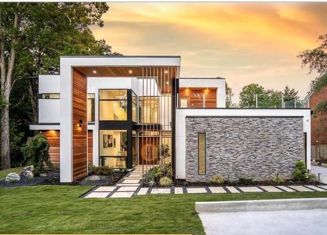 Property at 2055 E Roxboro Rd NE, Atlanta, GA 30324, 6 beds, 7 baths