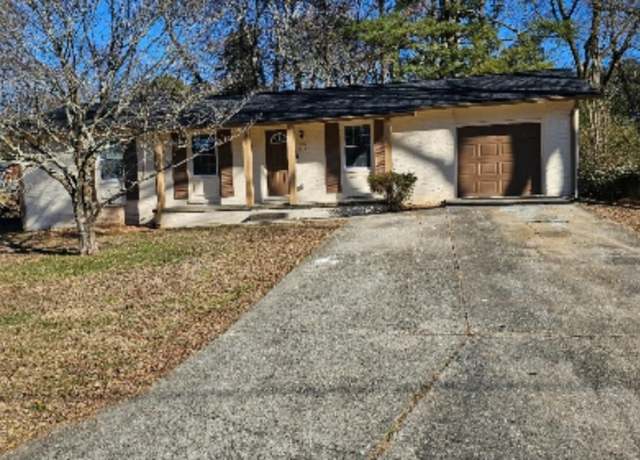 Property at 5312 Westford Cir, Atlanta, GA 30349, 3 beds, 2 baths