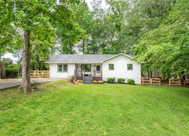 Property at 795 Pioneer Rd, Jasper, GA 30143, 4 beds, 1.5 baths