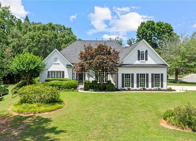 Property at 530 Wynfield Estates Ct, Roswell, GA 30075, 4 beds, 3.5 baths