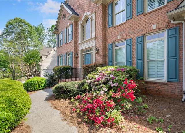 Property at 535 Woodbrook Way, Lawrenceville, GA 30043, 5 beds, 3.5 baths