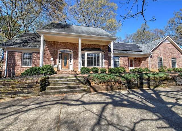 Property at 43 Hickory Hill Dr SW, Cartersville, GA 30120, 6 beds, 4.5 baths
