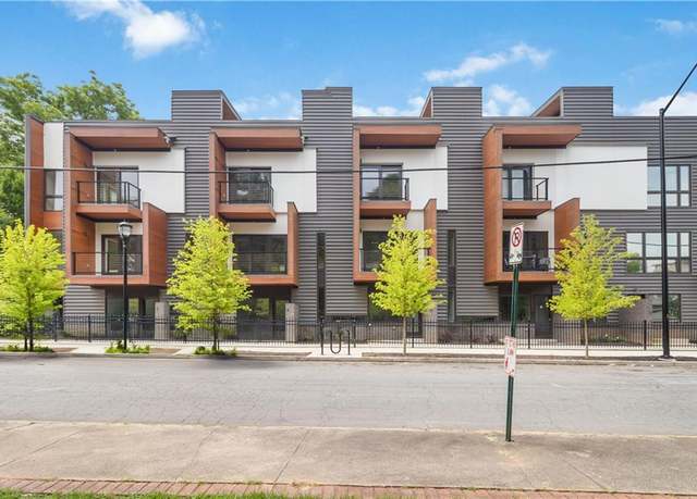 Property at 367 Parkway Dr NE #4, Atlanta, GA 30312, 2 beds, 2.5 baths
