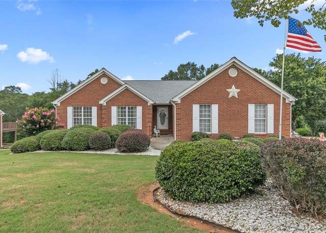 Property at 629 Teal Dr, Winder, GA 30680, 3 beds, 3 baths
