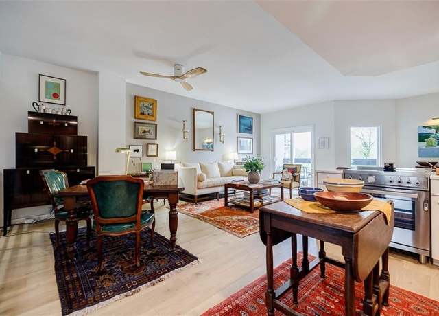 Property at 587 Virginia Ave NE #314, Atlanta, GA 30306, 2 beds, 2 baths