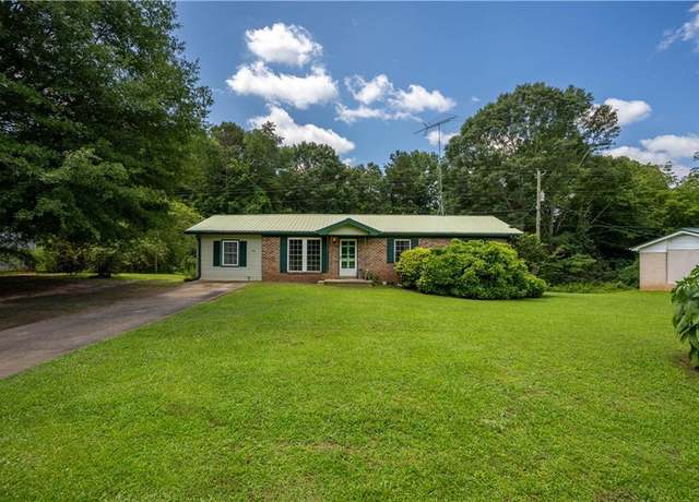 Property at 3940 Harmony Church Rd, Gainesville, GA 30507, 3 beds, 1.5 baths