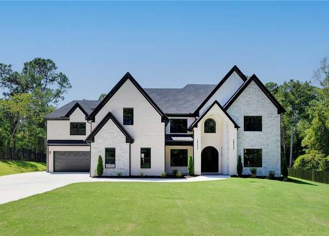 Property at 3245 Smithtown Rd, Suwanee, GA 30024, 7 beds, 7 baths