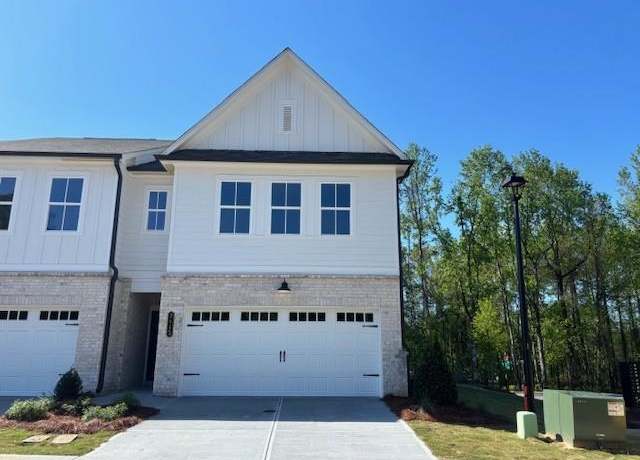Property at 2400 Malster Ln, Lawrenceville, GA 30043, 3 beds, 2.5 baths