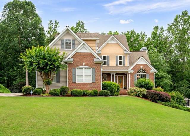 Property at 223 Oak Grove Dr, Dallas, GA 30157, 3 beds, 2.5 baths