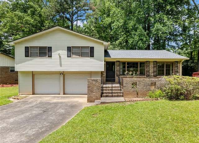 Property at 784 San Miguel Dr, Stone Mountain, GA 30083, 3 beds, 2 baths