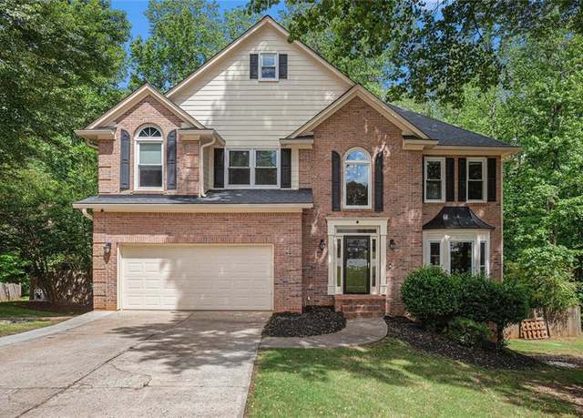 Property at 300 Wesfork Way NW, Suwanee, GA 30024, 4 beds, 2.5 baths