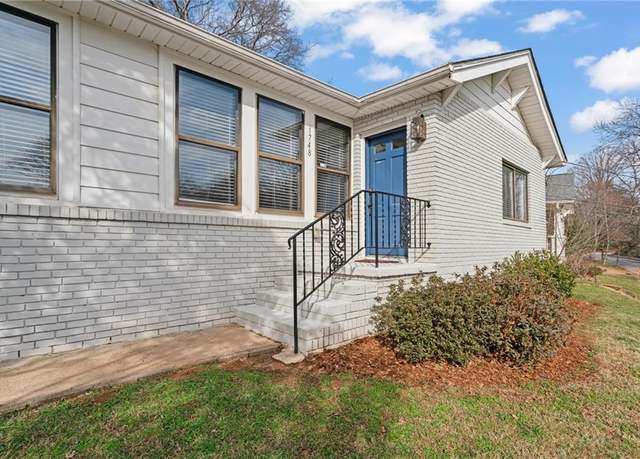 Property at 1748 Marietta Rd NW, Atlanta, GA 30318, 3 beds, 1.5 baths