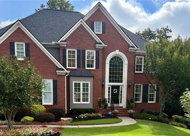 Property at 165 Fallen Leaf Ct, Alpharetta, GA 30005, 6 beds, 4.5 baths