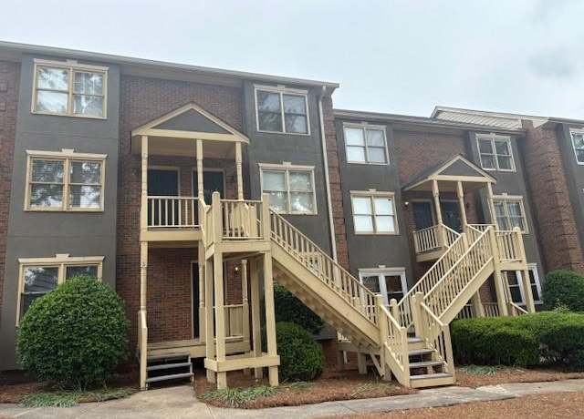 Property at 935 Baxter St #6, Athens, GA 30606, 2 beds, 2 baths