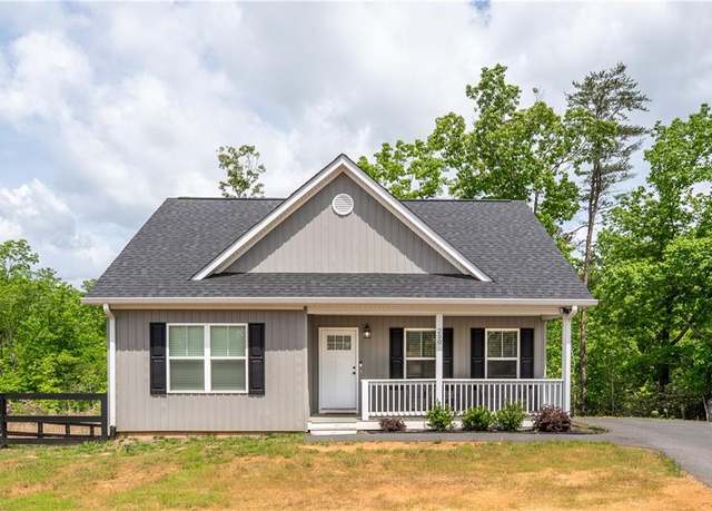 Property at 250 Silas Rd, Dahlonega, GA 30533, 3 beds, 2.5 baths
