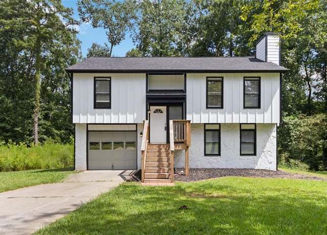 Property at 114 Jousters Ln, Lawrenceville, GA 30044, 4 beds, 1 bath