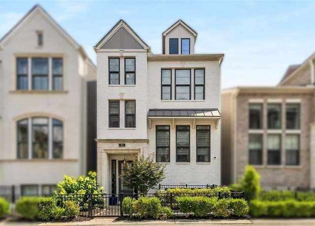 Property at 506 Broadview Pl NE, Atlanta, GA 30324, 3 beds, 3.5 baths