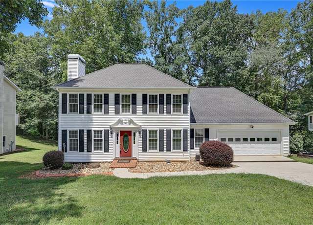 Property at 3446 Mill Creek Rd, Gainesville, GA 30506, 3 beds, 3.5 baths