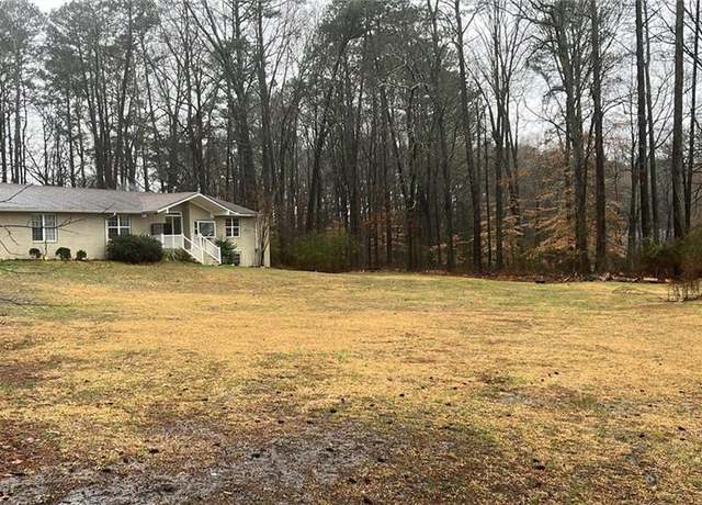 Property at 3775 Atlanta Hwy, Cumming, GA 30040, 3 beds, 2 baths