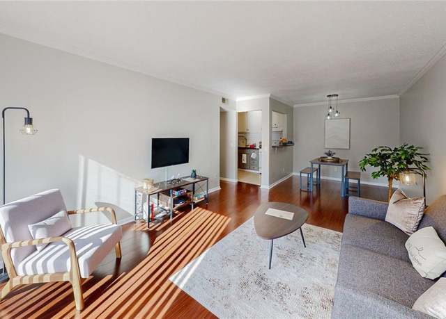 Property at 1181 Church St Unit G, Decatur, GA 30030, 2 beds, 1.5 baths