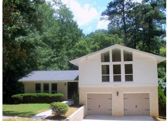 Property at 2804 Dunnington Cir, Chamblee, GA 30341, 5 beds, 2.5 baths