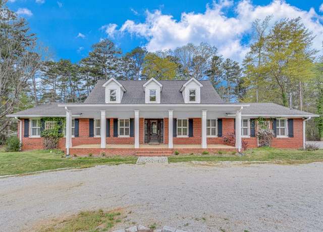 Property at 3464 Maynard Cir, Gainesville, GA 30506, 3 beds, 2.5 baths