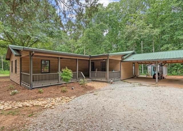 Property at 315 Laurel Rd, Carrollton, GA 30117, 3 beds, 2 baths